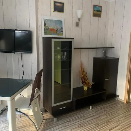 уютные с 1 спальней в г Apartment Slantschew brjag